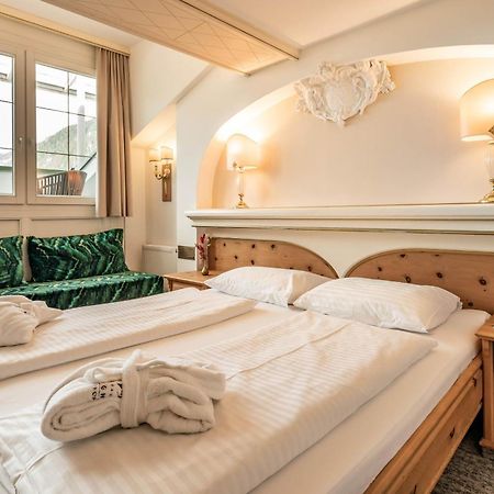 Hotel Berghof Mayrhofen Gmbh エクステリア 写真