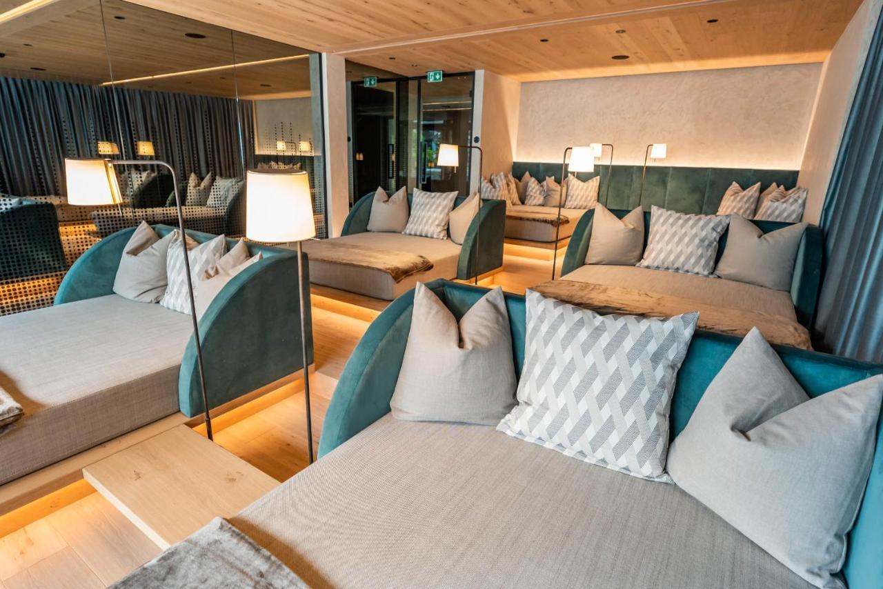 Hotel Berghof Mayrhofen Gmbh エクステリア 写真
