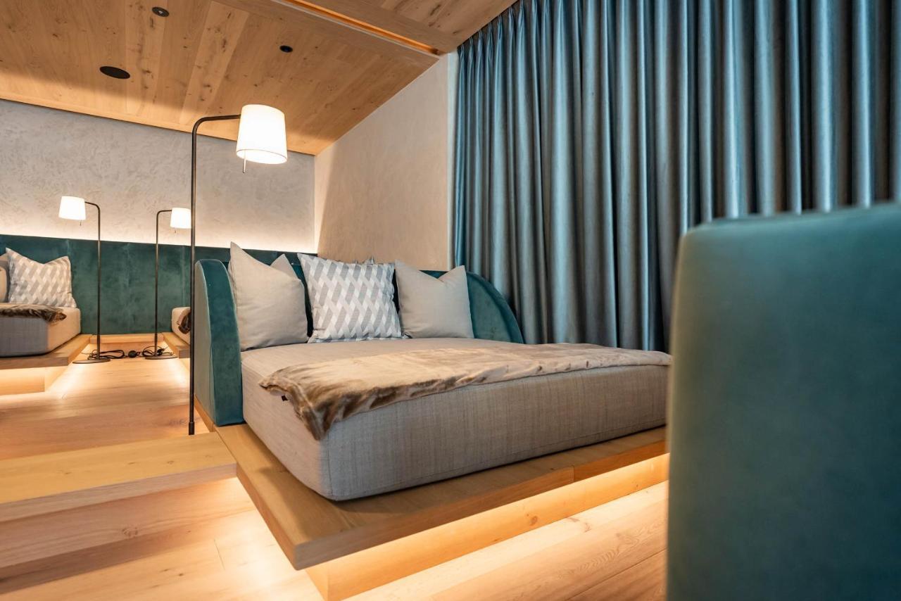 Hotel Berghof Mayrhofen Gmbh エクステリア 写真