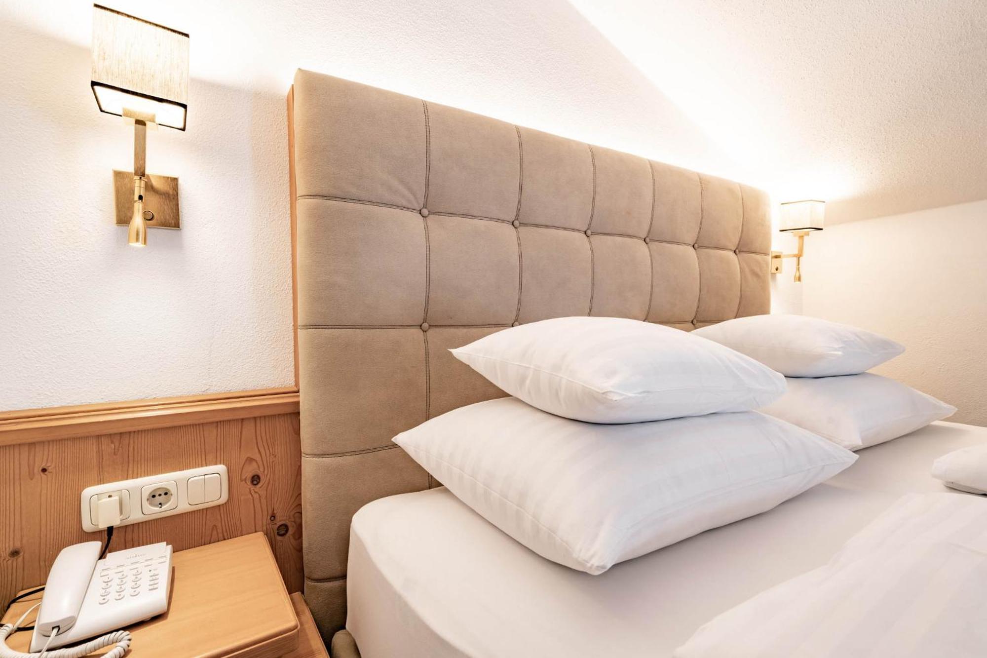 Hotel Berghof Mayrhofen Gmbh 部屋 写真