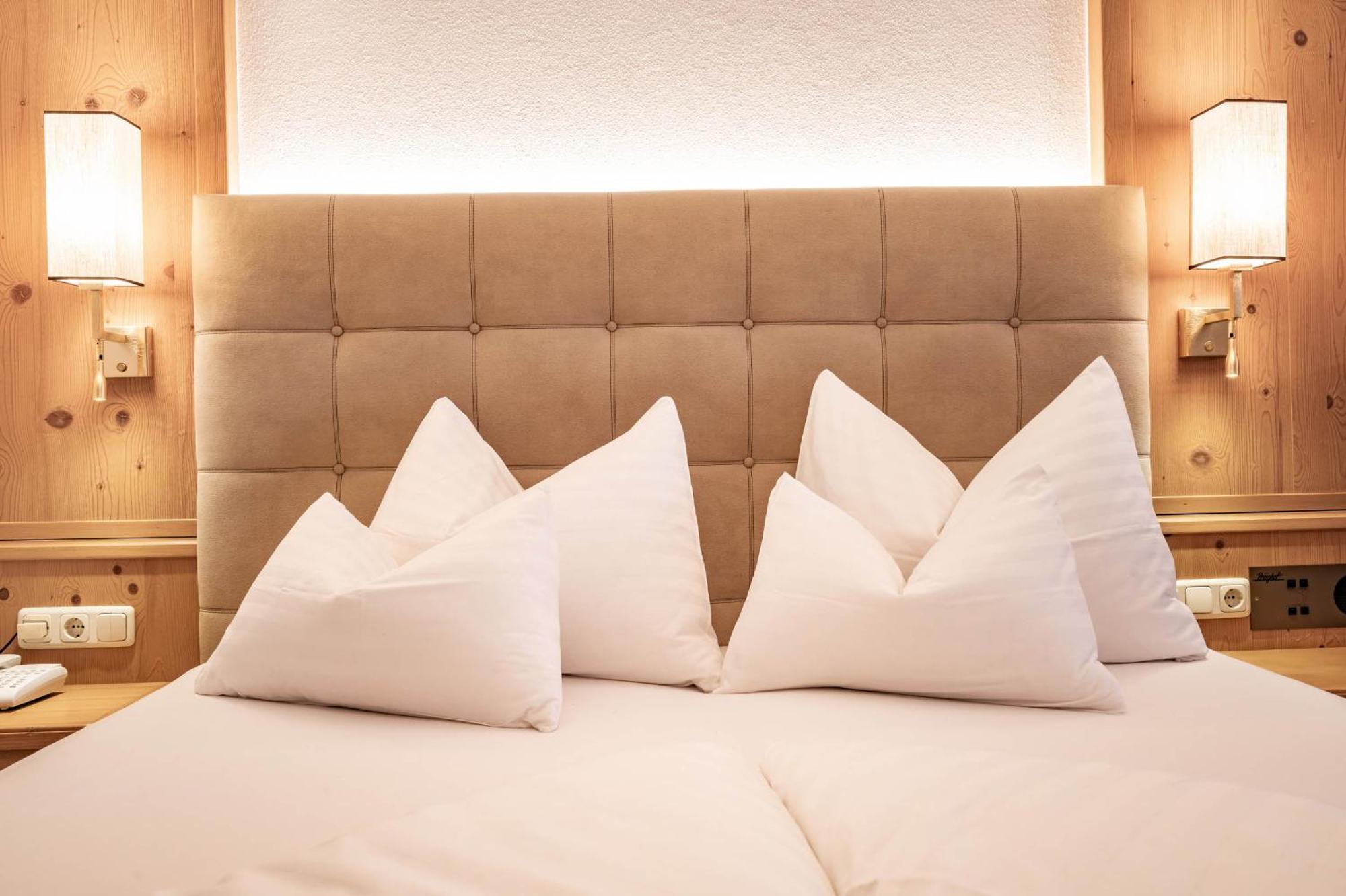 Hotel Berghof Mayrhofen Gmbh 部屋 写真