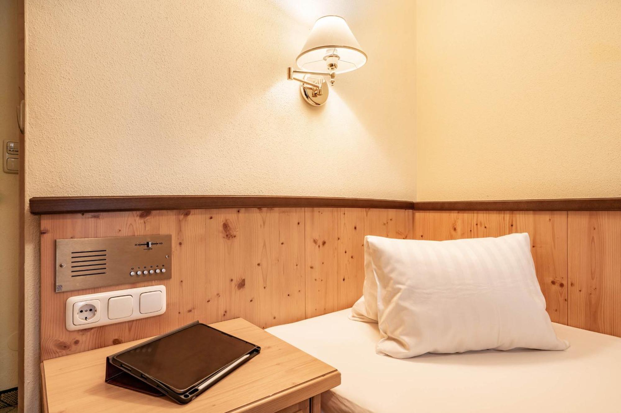 Hotel Berghof Mayrhofen Gmbh 部屋 写真
