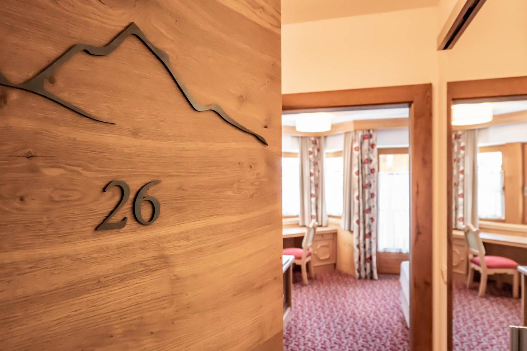 Hotel Berghof Mayrhofen Gmbh 部屋 写真