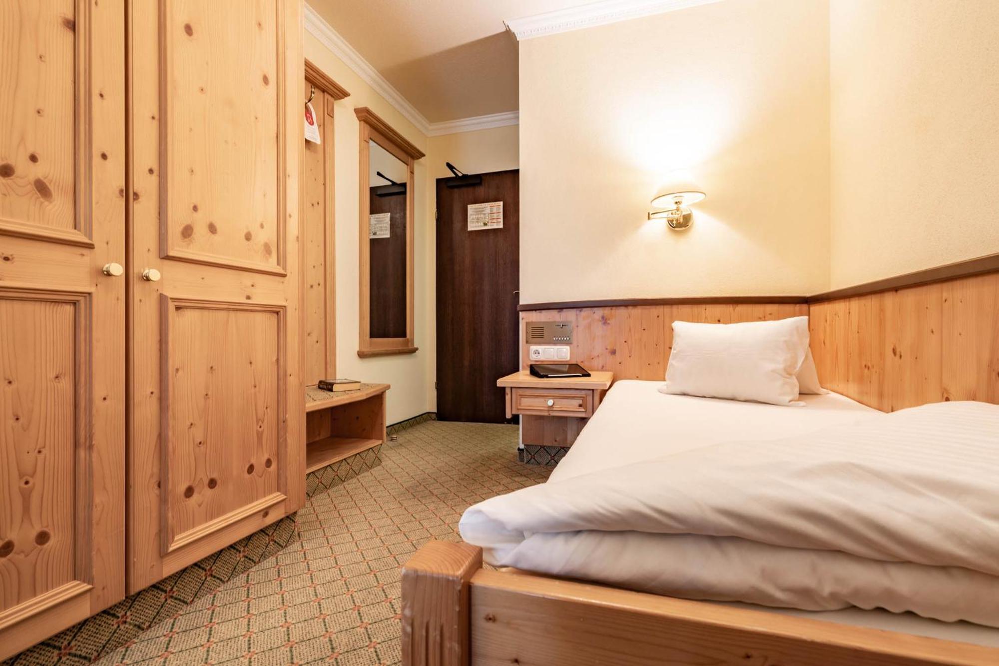 Hotel Berghof Mayrhofen Gmbh 部屋 写真