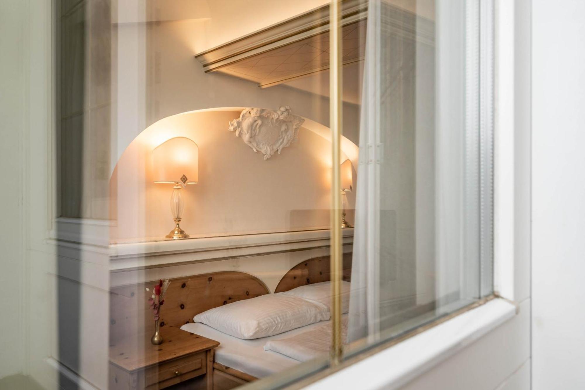 Hotel Berghof Mayrhofen Gmbh エクステリア 写真